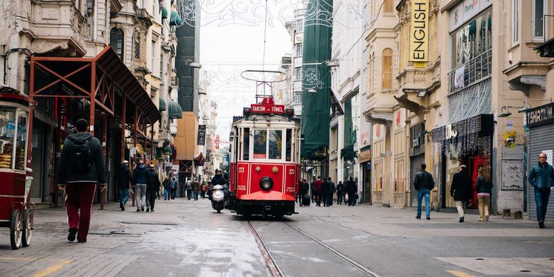 中国旅游80个必去景点全攻略：从经典地标到隐藏宝藏